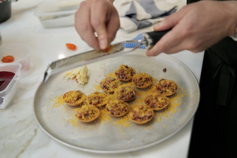 Chef Lyan Shim preparing seasonal dishes – Refine Catering Sydney